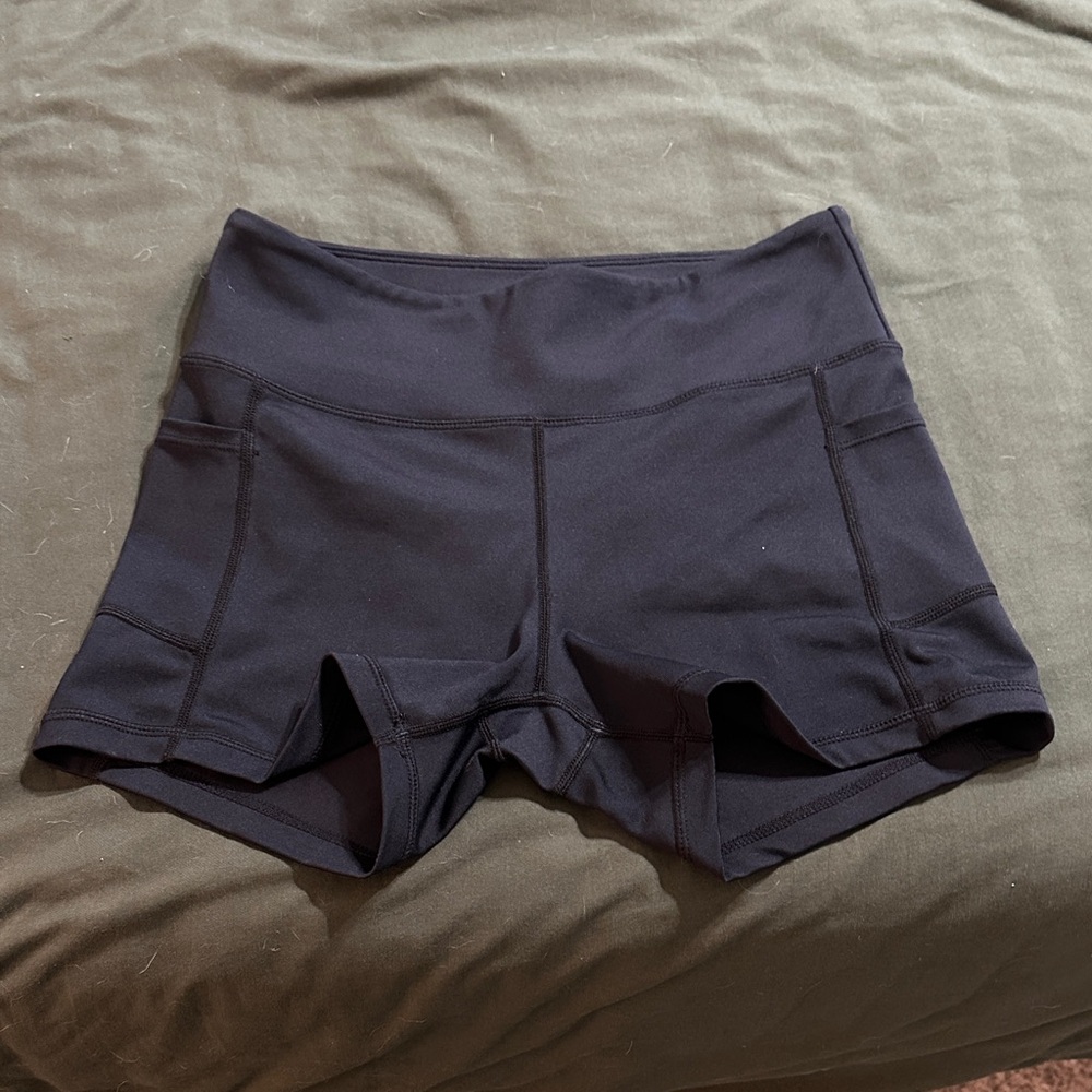 Zyia Active Black LightN Tight Pocket Shorts